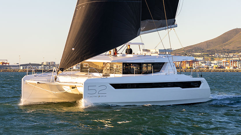 Leopard 50 Sailing